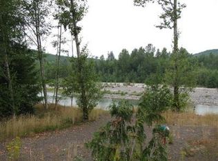 244 Riverview Dr, Castle Rock, WA 98611