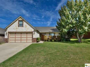 8610 Surrey Dr, Temple, TX 76502