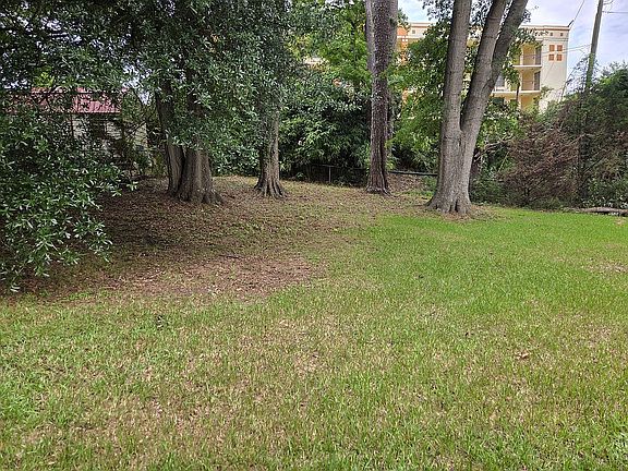 5th image of 1202 5th St W