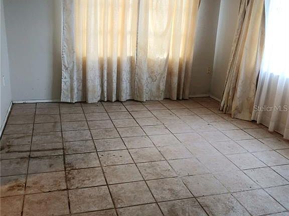 4th image of 3213 Elkridge Dr