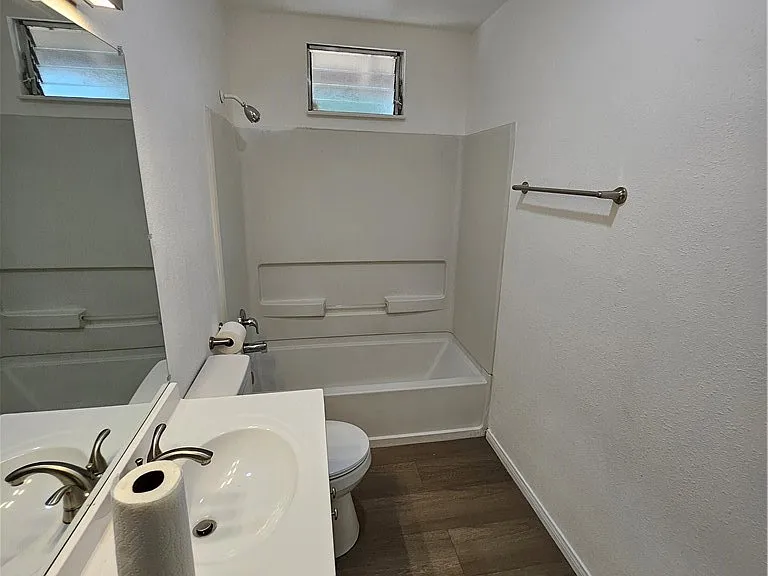 1151 Clark St #1151 — Photo 1