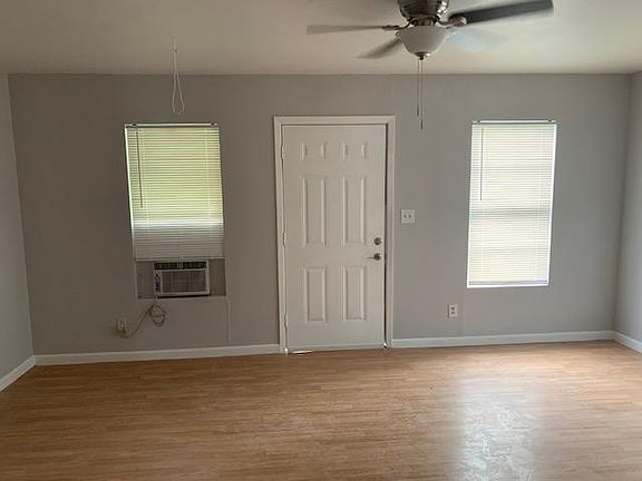 4th image of 1030A Kingsriver Dr