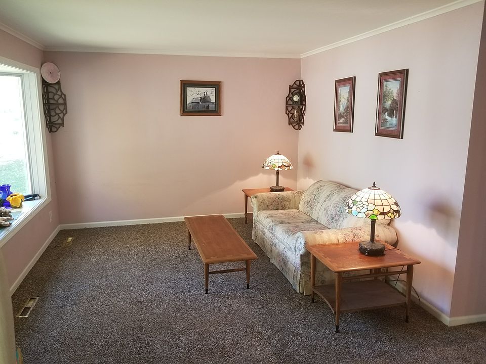 Front Room overlooks 2nd St.