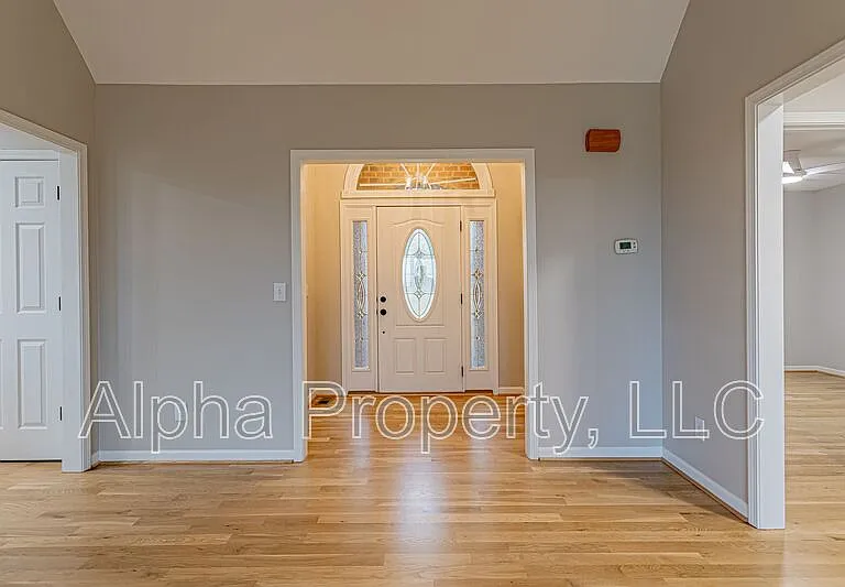 97 Smith Rd — Photo 4