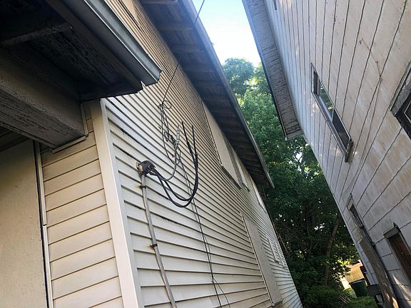 2nd image of 548-550 Seymour Ave