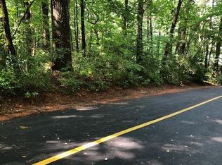 157 Buckeye Ct, Sapphire, NC 28774