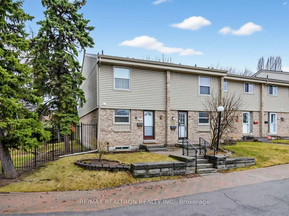 6699 Falconer Dr #1, Mississauga, ON L5N 2E3