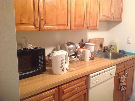 3rd image of 2 Park Ave APT 2E