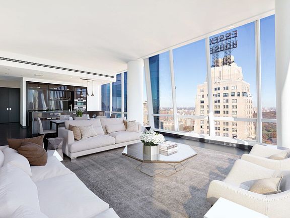 3rd image of 157 W 57th St APT 39F