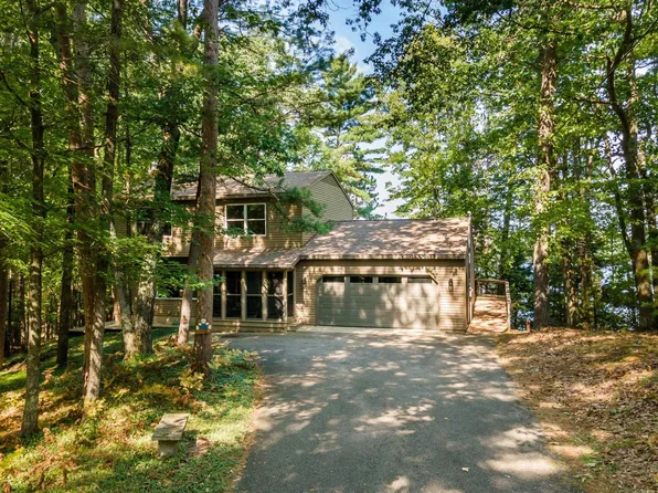 2233 Gibbs Rd, Traverse City, MI 49696