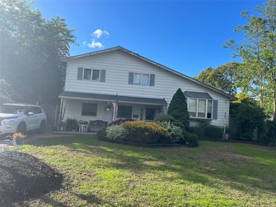19 Kuebler Street, Blue Point, NY, 11715