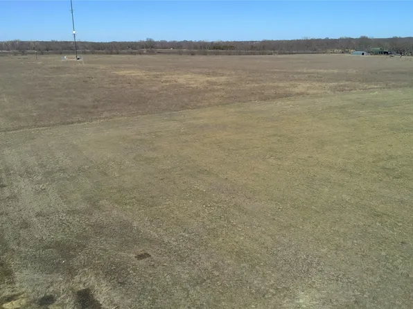 400 Jay Rd, Van Alstyne, TX 75495