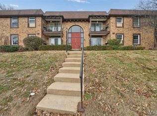 11872 Cresta Verde Dr APT D, Saint Louis, MO 63146