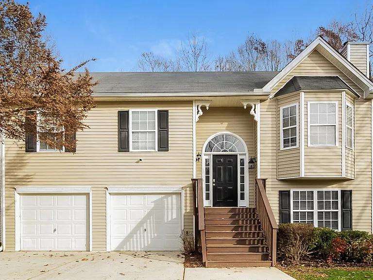 6548 Snowbird Ln — Photo 1