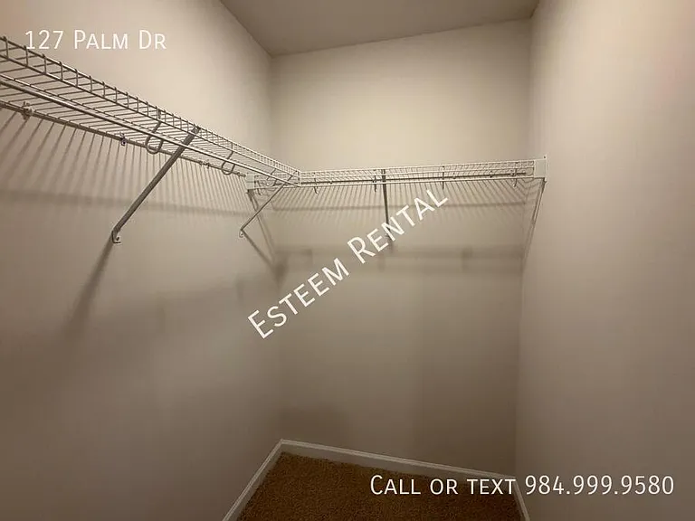 127 Palm Dr — Photo 22