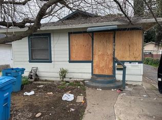 869 Cooper Ave, Yuba City, CA 95991