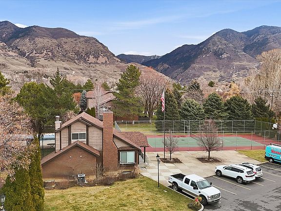 3rd image of 1120 E Canyon Rd S #16