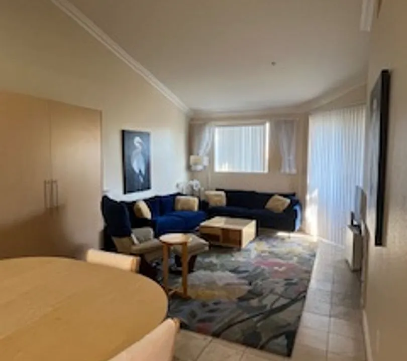 230 E Flamingo Rd #406