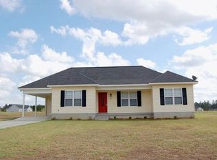 122 Arnold Dr, Fitzgerald, GA 31750