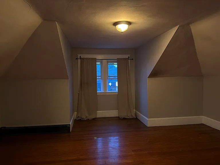 618 Reservoir Ave #3 — Photo 25
