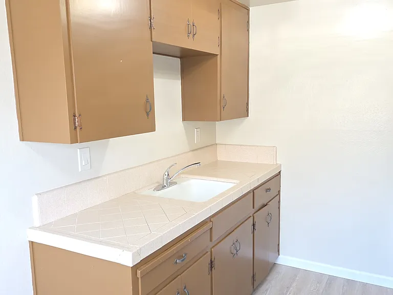 83 Navajo Dr #1 — Photo 9