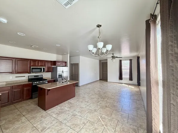 3296 E Double O Dr, Kingman, AZ 86409