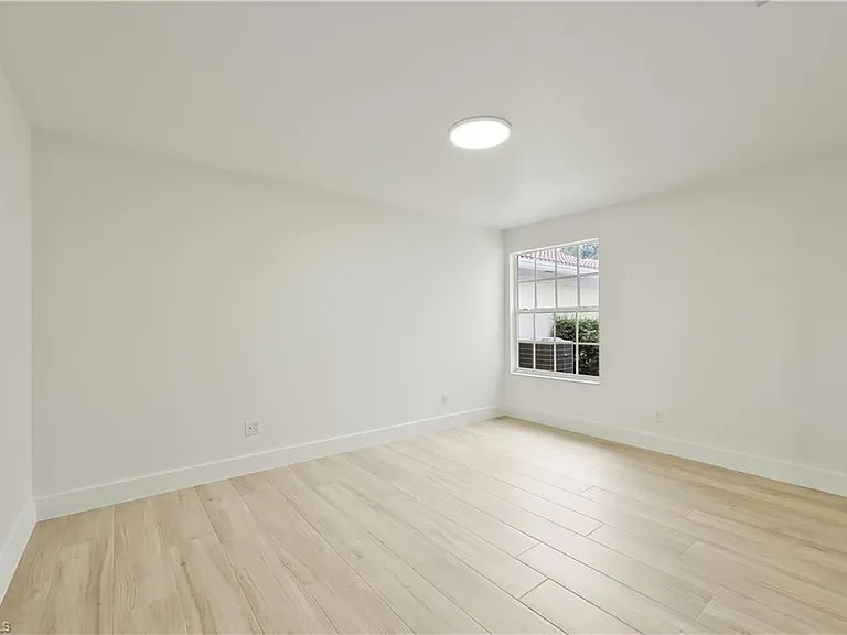 28050 Boccaccio Way — Photo 11