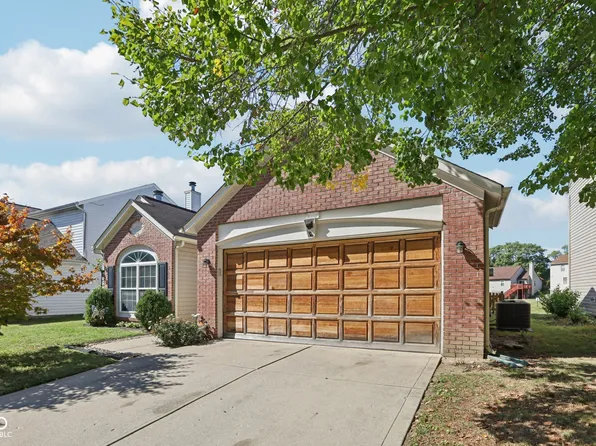 3132 N River Shore Pl, Indianapolis, IN 46208