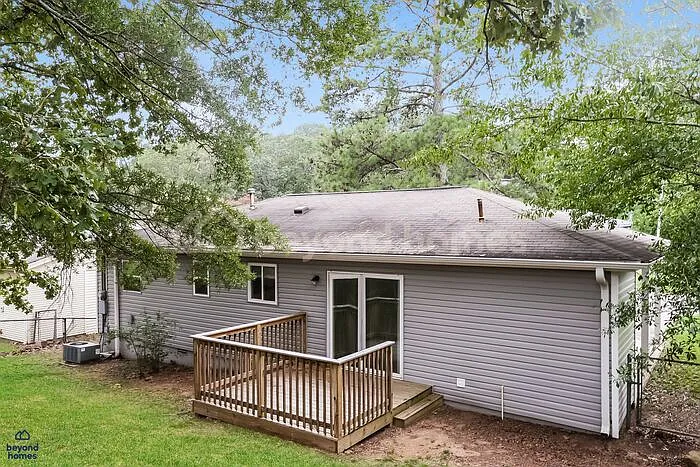 5708 Wisteria Ct — Photo 19