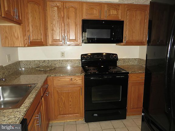 5th image of 6919 Mary Caroline Cir Unit K