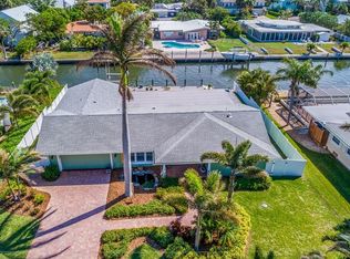 527 77th St, Holmes Beach, FL 34217