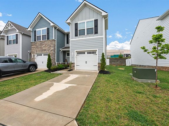 2nd image of 1126 Aubrey Meadows Pl