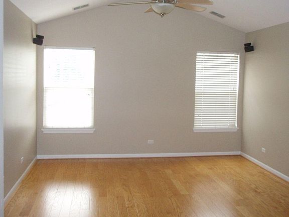 5th image of 3029 Kentshire Cir #3029