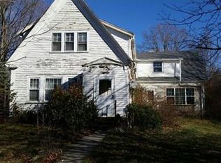 11 Belcher St, Abington, MA 02351
