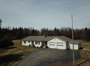 429 Jambash Peak Rd, Newport, VT 05855