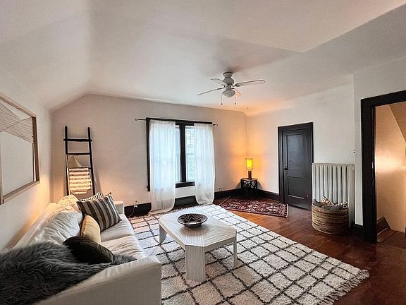 2nd image of 2413 4th St NE #2