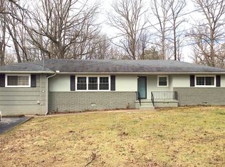 607 Texas Ave, Signal Mountain, TN 37377
