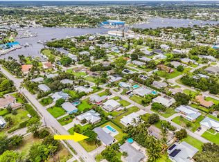4879 SE Horseshoe Point Rd, Stuart, FL 34997