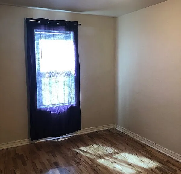 519 N Hartford St #110 — Photo 3