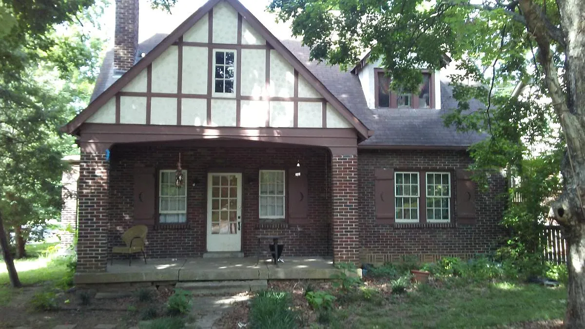 1 bed, 800 sqft, $1,150 — Photo 1