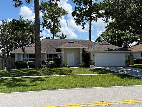 13868 Paddock Dr Photo 1