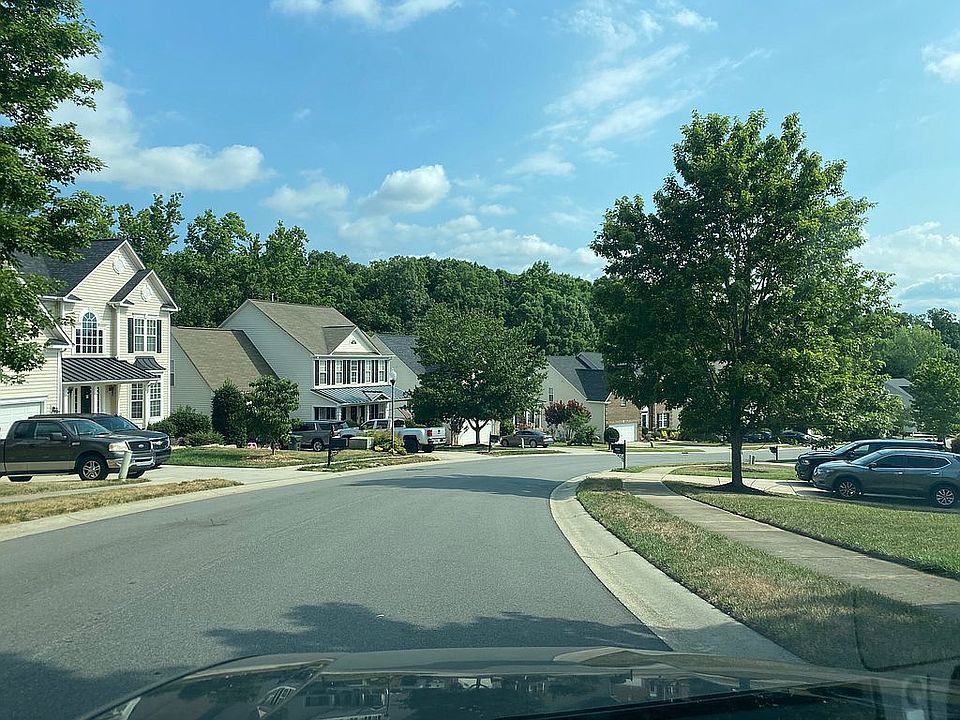 1st image of 1108 Elrond Dr NW