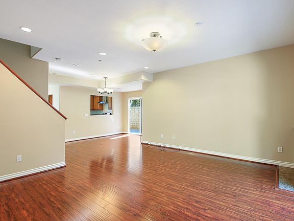 3rd image of 1138 E Union St Unit 8