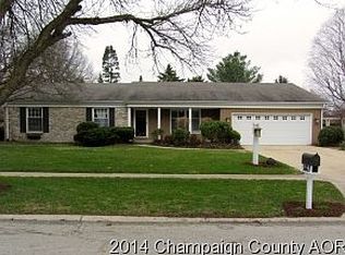 3807 Deerfield Dr, Champaign, IL