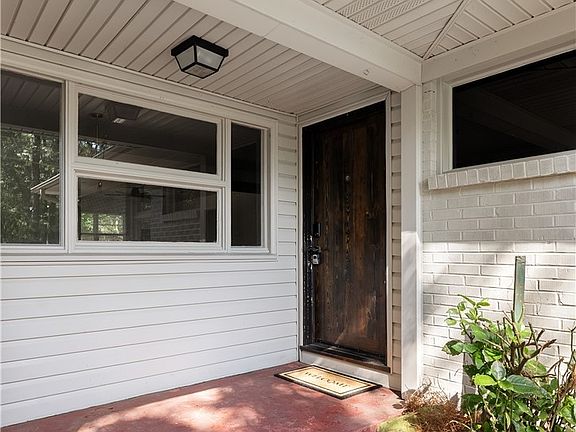 2nd image of 4809 Northwood Lake Dr E