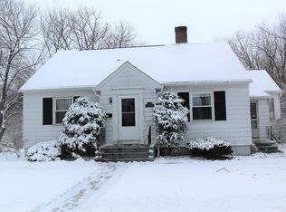 99 Lovewell St, Gardner, MA 01440