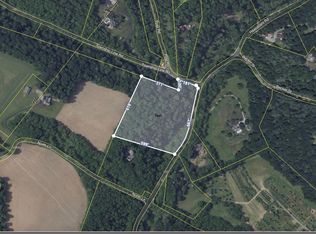 7083 Haasadahl Rd, Allentown, PA 18106