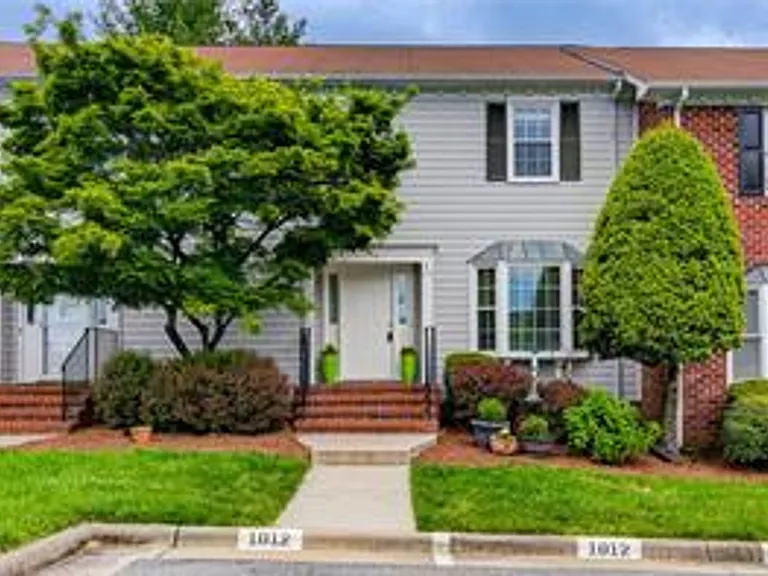 1012 Harvest Time Way — Photo 1
