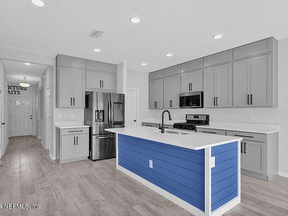 5th image of 277 CHANDLER Drive