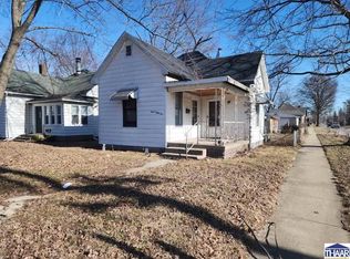 1632 S 9th St, Terre Haute, IN 47802